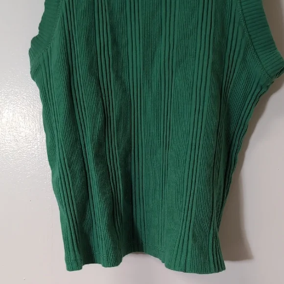 Zara Emerald Ribbed Tank Top - Picture 3 of 13